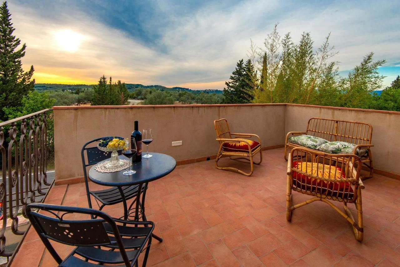 Agriturismo Villa Ulivello In Chianti Strada in Chianti Exterior foto